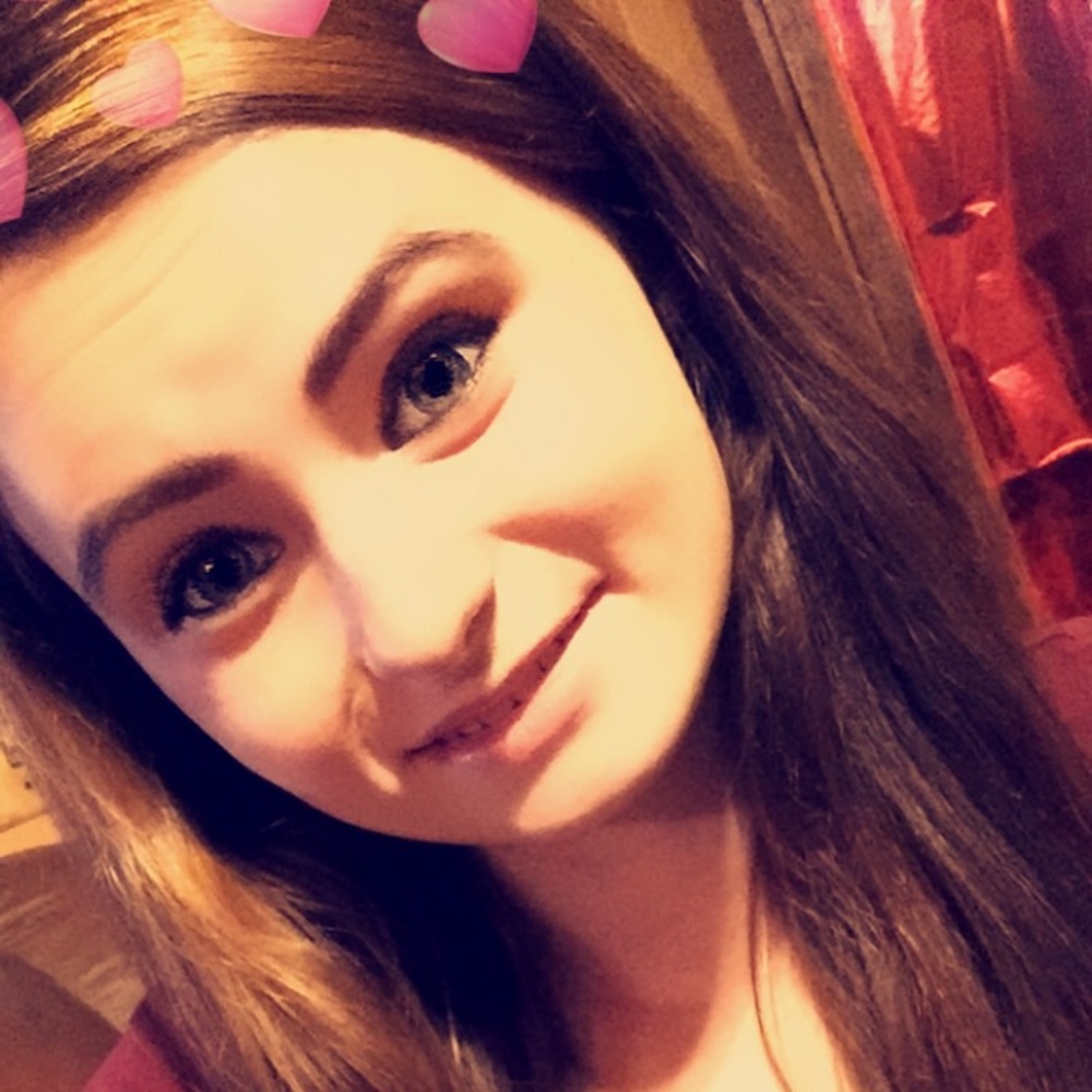 Meet your Posher, Silenna